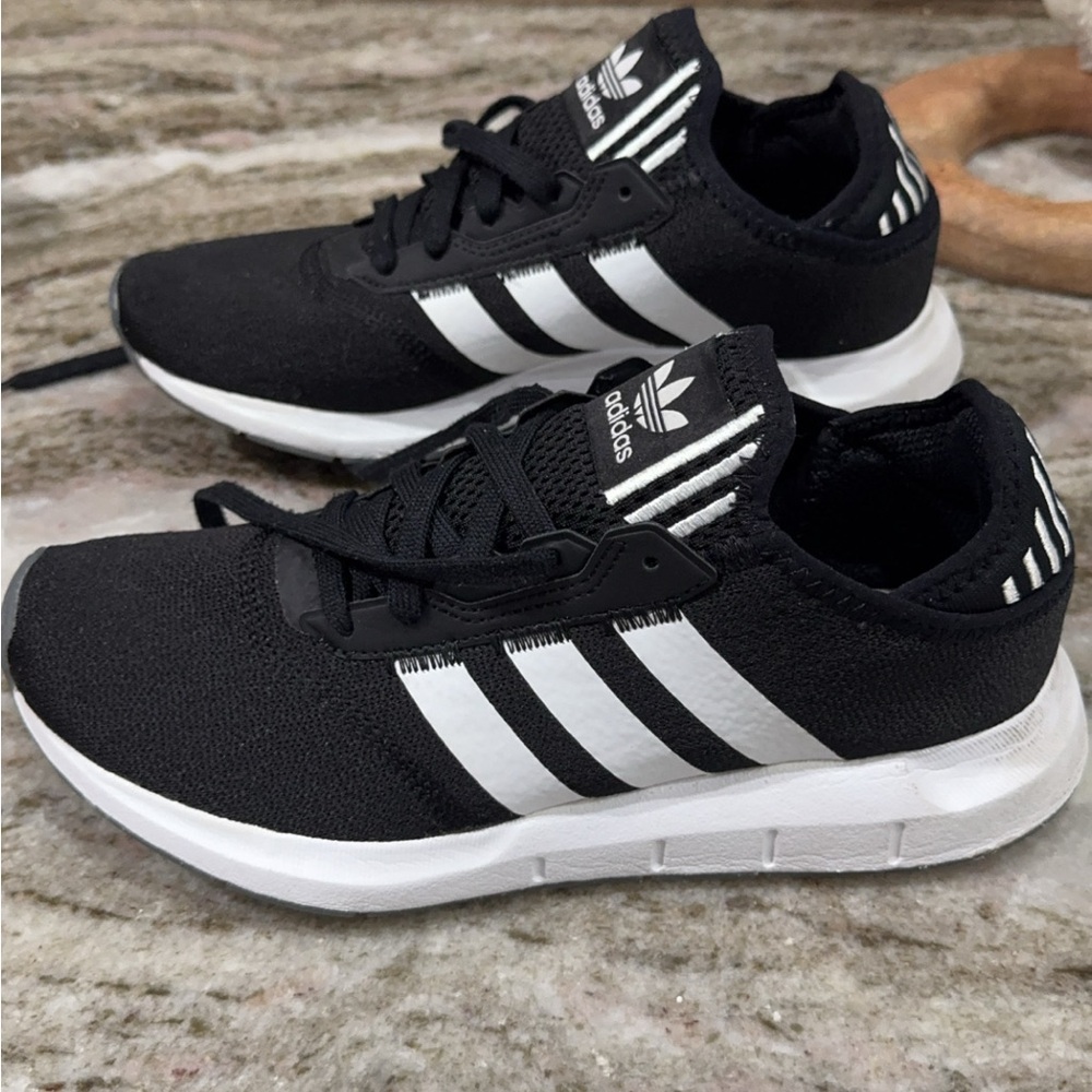 Adidas shoes size 8. Barely worn. Maybe 3-4 times? Size 8